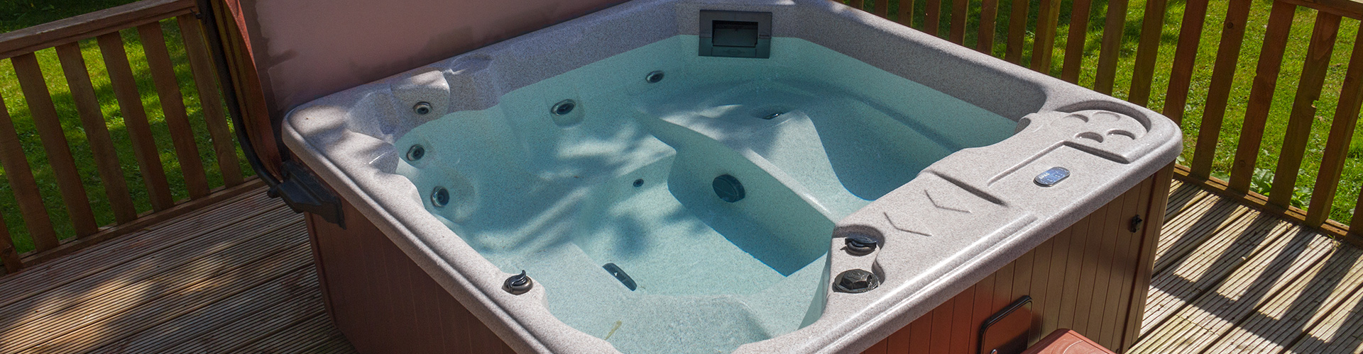 Lodges with hot tubs Lodges & Prices